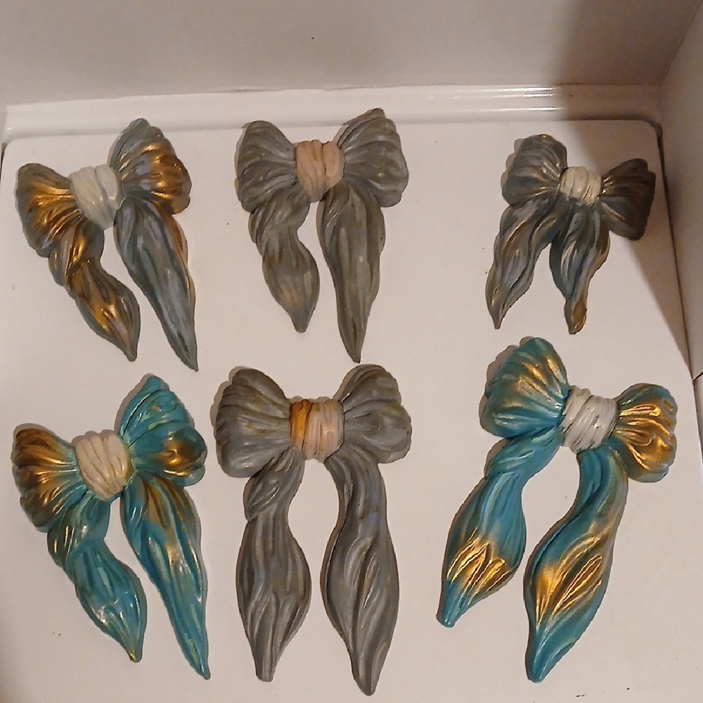 Homco Gold and Blue Bow Wall Accents